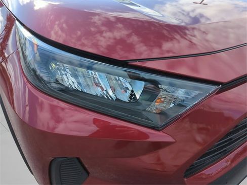 Used 2019 Toyota RAV4 LE image 41
