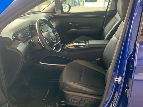Certified 2023 Hyundai Tucson Limited AWD/4WD image 3