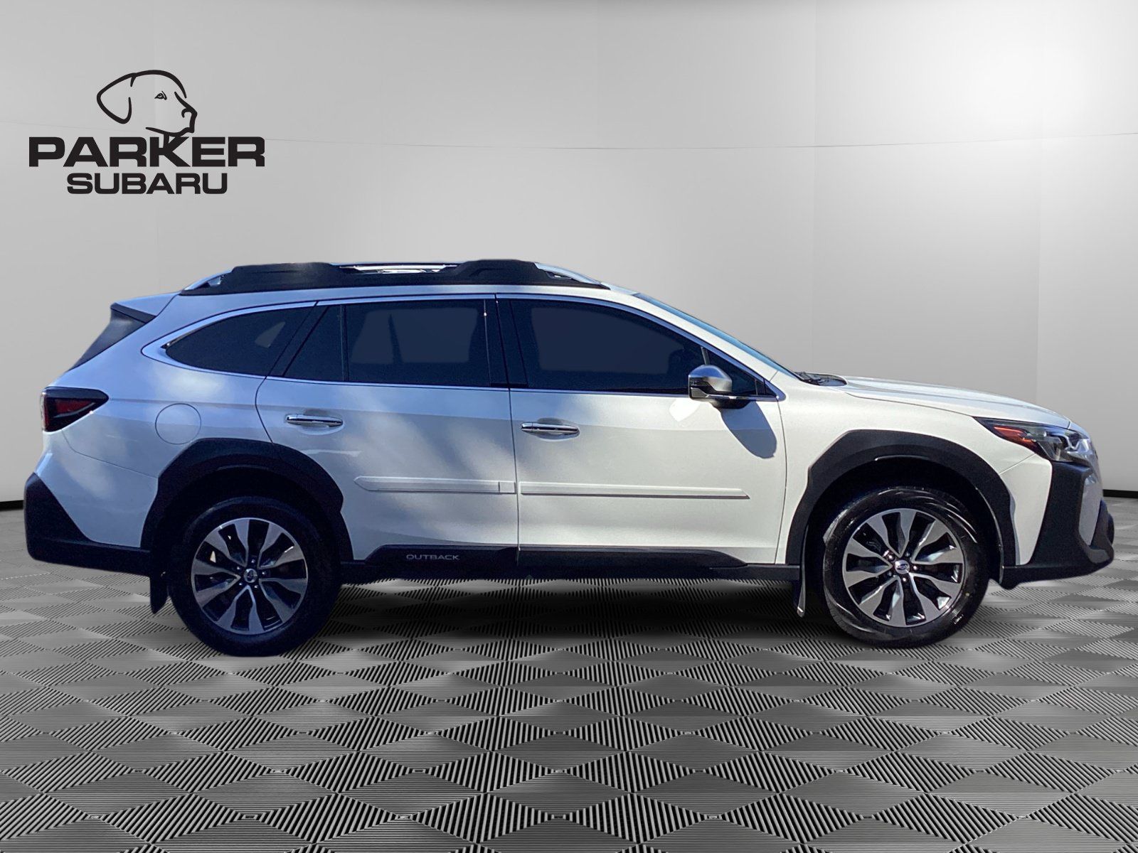 Used 2023 Subaru Outback Touring XT AWD/4WD image 6