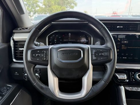 Used 2024 GMC Sierra 1500 Denali w/ Denali Reserve Package AWD/4WD image 14