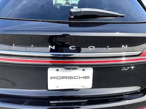 Used 2019 Lincoln Nautilus Black Label image 22