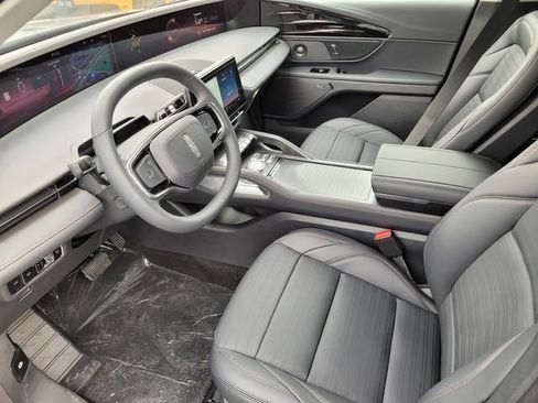 New 2026 Lincoln Nautilus Reserve AWD/4WD image 11