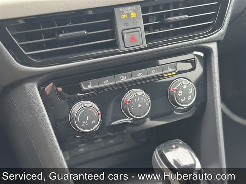 Used 2025 Volkswagen Taos S image 31