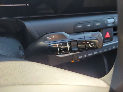 New 2026 Kia K4 LXS image 28