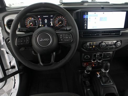 New 2026 Jeep Gladiator Willys image 10