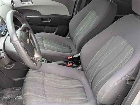 Used 2015 Chevrolet Sonic LT image 13