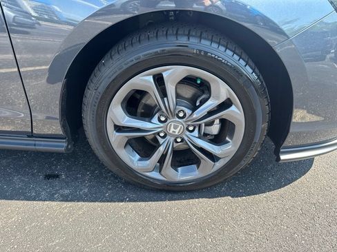 Certified 2023 Honda Accord EX image 15