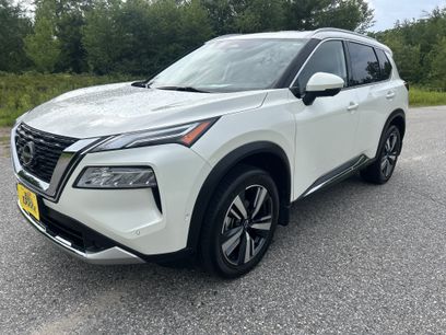 Used 2023 Nissan Rogue Platinum