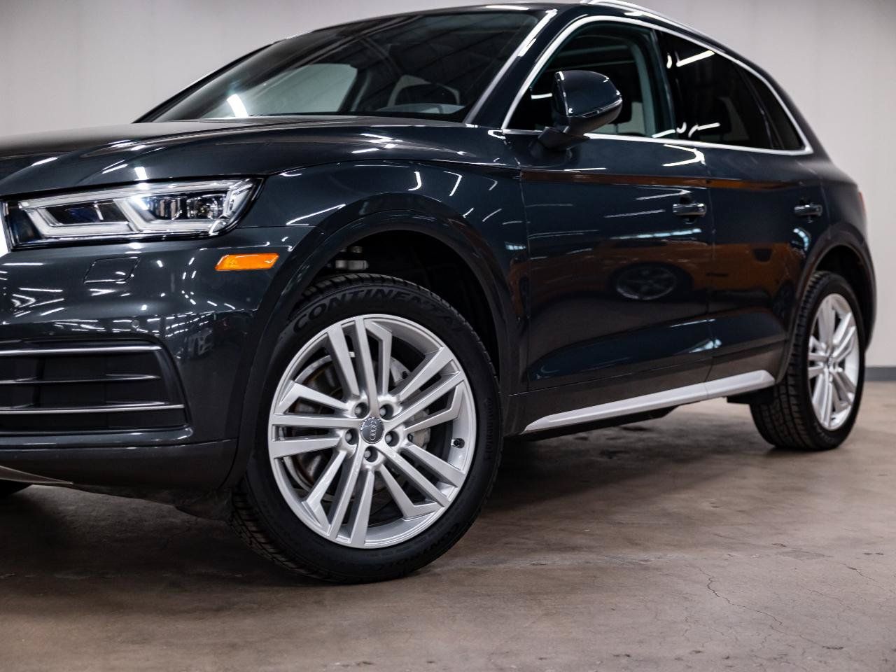 Used 2018 Audi Q5 2.0T Premium Plus w/ Premium Plus Package AWD/4WD image 21