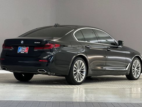 Used 2023 BMW 530i w/ Convenience Package RWD image 8