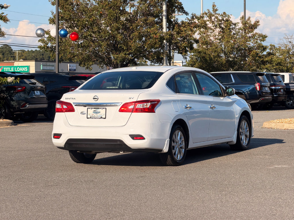 Used 2017 Nissan Sentra SV w/ Style Package FWD image 8