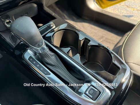 Used 2024 Chevrolet Trax ACTIV w/ Sunroof Package image 33