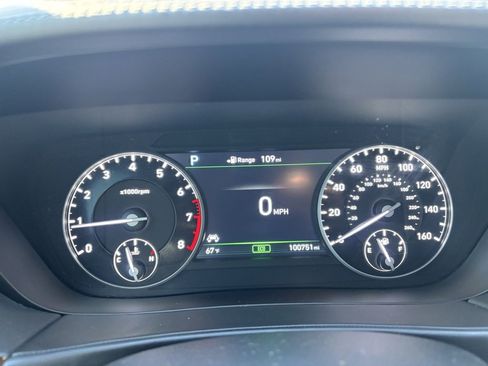 Used 2017 Genesis G90 5.0 Ultimate image 3