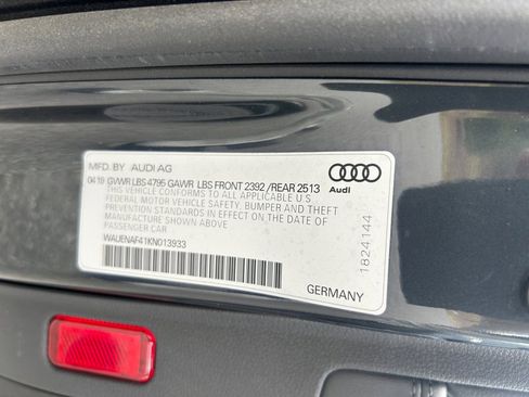Used 2019 Audi A4 2.0T Premium Plus w/ Premium Plus Package image 35
