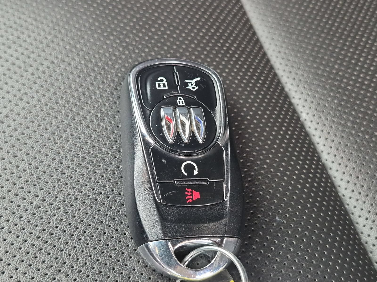 Used 2024 Buick Envista Avenir FWD image 28