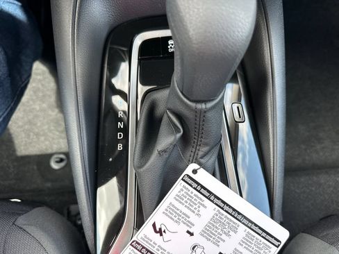 Used 2026 Toyota Corolla LE w/ LE Premium Package FWD image 25