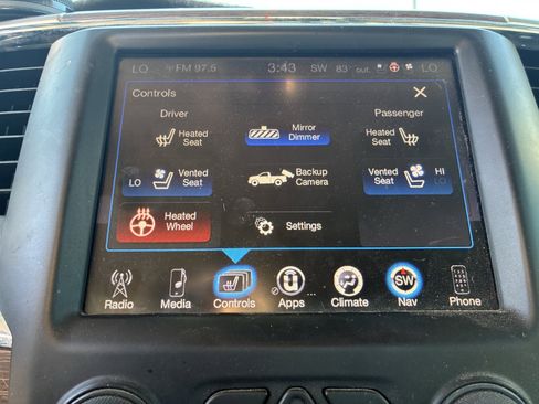 Used 2016 RAM 1500 Laramie w/ Convenience Group image 15