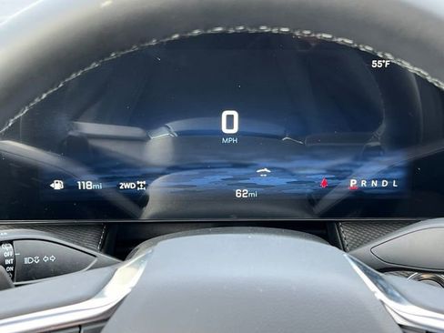 New 2026 Chevrolet Equinox LT w/ Convenience Package II image 16