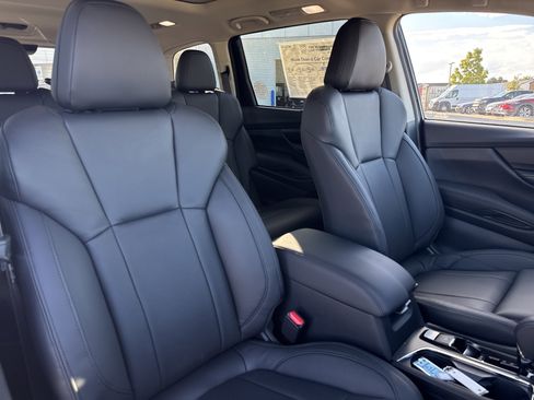 New 2025 Subaru Ascent Bronze Edition w/ Onyx Package image 12