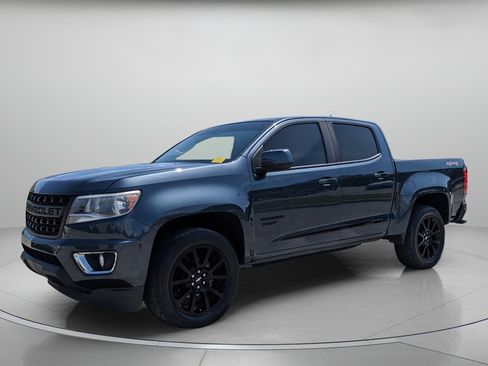 Used 2019 Chevrolet Colorado LT w/ Colorado RST Special Edition AWD/4WD image 2