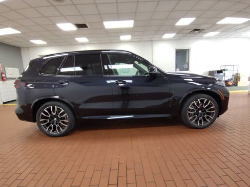 Used 2026 BMW X5 xDrive40i w/ M Sport Package AWD/4WD image 8