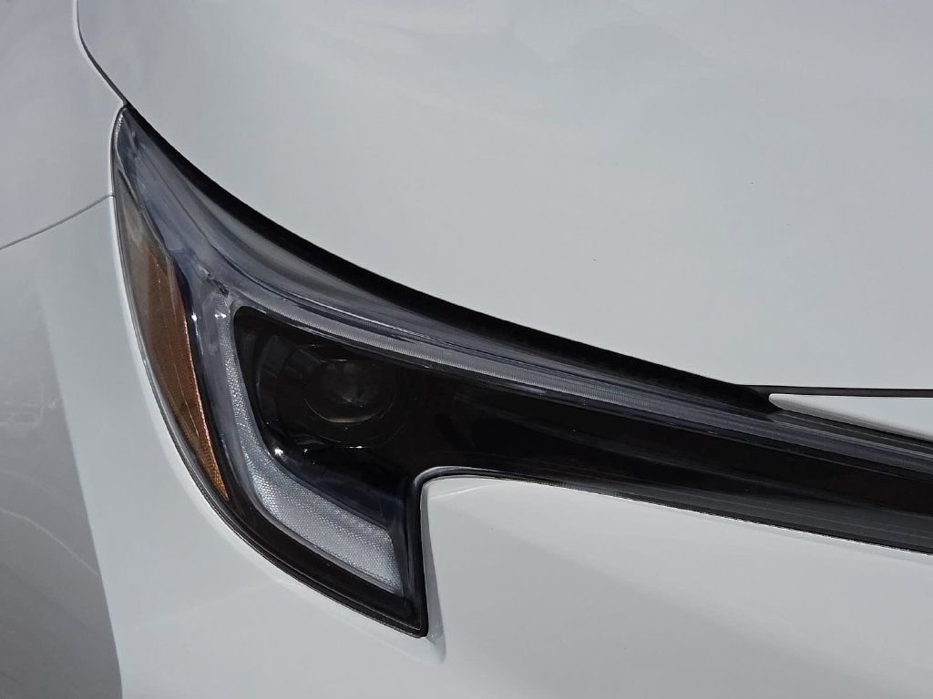 New 2027 Toyota Corolla SE FWD image 8