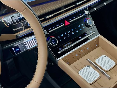 New 2026 Hyundai Santa Fe Calligraphy FWD image 15