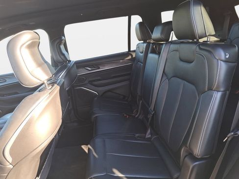 Certified 2023 Jeep Grand Cherokee L Overland w/ Advanced Protech Group III AWD/4WD image 16