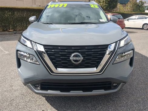 Used 2022 Nissan Rogue SL image 9