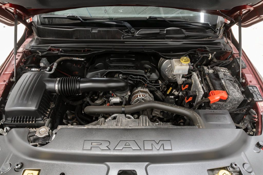 Used 2020 RAM 1500 Big Horn AWD/4WD image 4