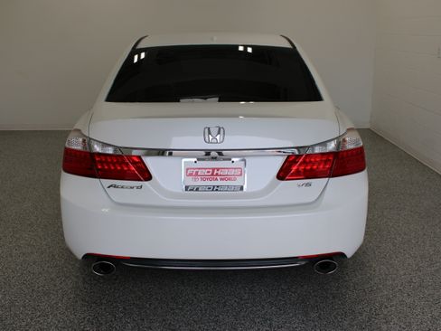 Used 2015 Honda Accord EX-L image 8