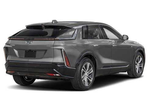 Used 2023 Cadillac Lyriq 2WD image 41