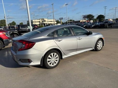 Used 2016 Honda Civic LX image 3
