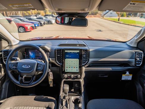 New 2025 Ford Ranger XLT w/ Chrome Accent Package image 20