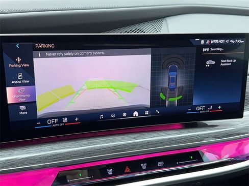 Used 2024 BMW 740i 740i M SPORT,NAV,CAM,PANO,BLIN image 30