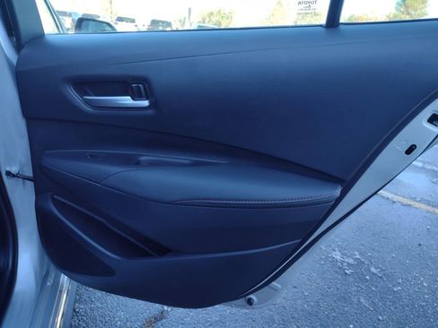 Used 2024 Toyota Corolla SE image 19
