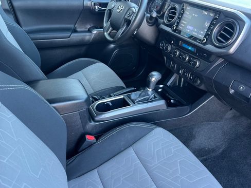 Used 2023 Toyota Tacoma TRD Off-Road AWD/4WD image 19