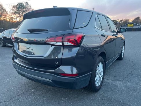 Used 2022 Chevrolet Equinox LT w/ Driver Convenience Package FWD image 4