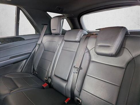 Used 2017 Mercedes-Benz GLE 43 AMG 4MATIC image 16