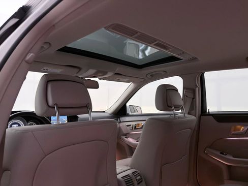 Used 2015 Mercedes-Benz E 350 4MATIC Sedan w/ Premium 1 Package image 23