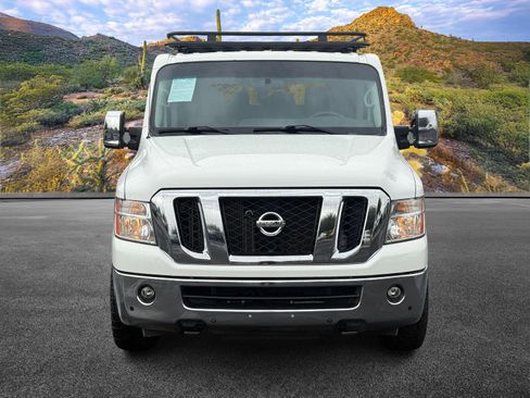 Used 2021 Nissan NV 3500 SL image 5