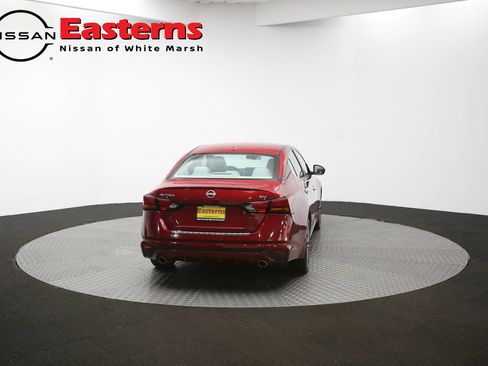 Used 2023 Nissan Altima 2.5 SV w/ SV Premium Package FWD image 37