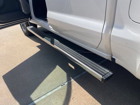 Used 2024 GMC Sierra 1500 Denali Ultimate AWD/4WD image 19