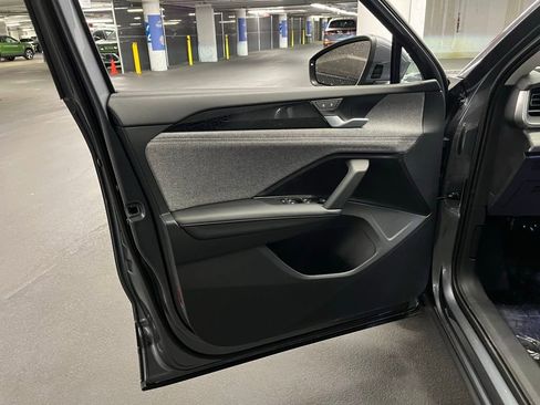 New 2026 Volkswagen Tiguan S image 19