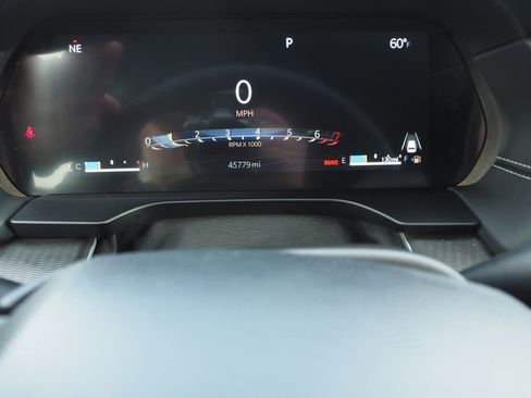 Used 2024 Jeep Grand Cherokee L Laredo image 24