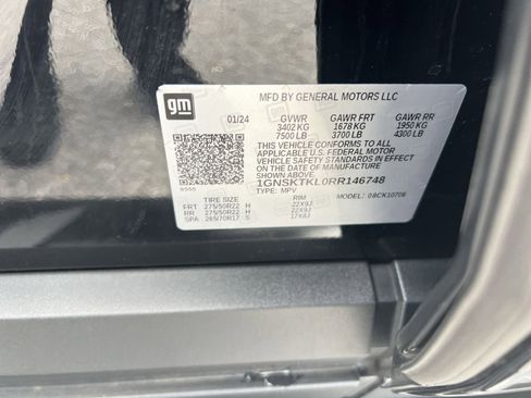 Used 2024 Chevrolet Tahoe High Country AWD/4WD image 35