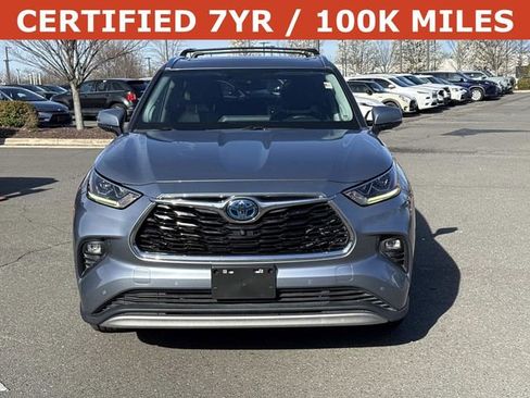 Used 2021 Toyota Highlander Platinum FWD image 6