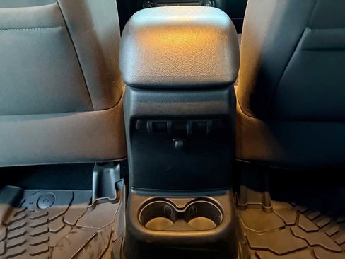 Used 2016 Jeep Wrangler Unlimited Sport w/ Quick Order Package 24S image 19