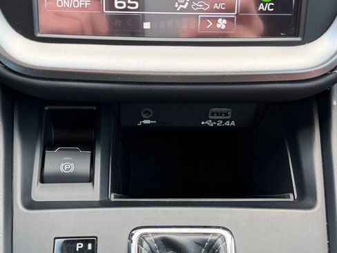 Used 2024 Subaru Legacy image 10