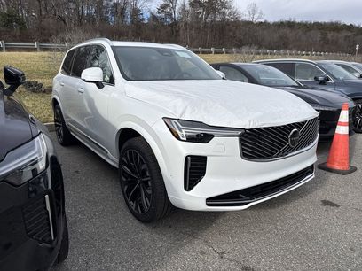 New 2026 Volvo XC90 B6 Plus w/ Protection Package Premier